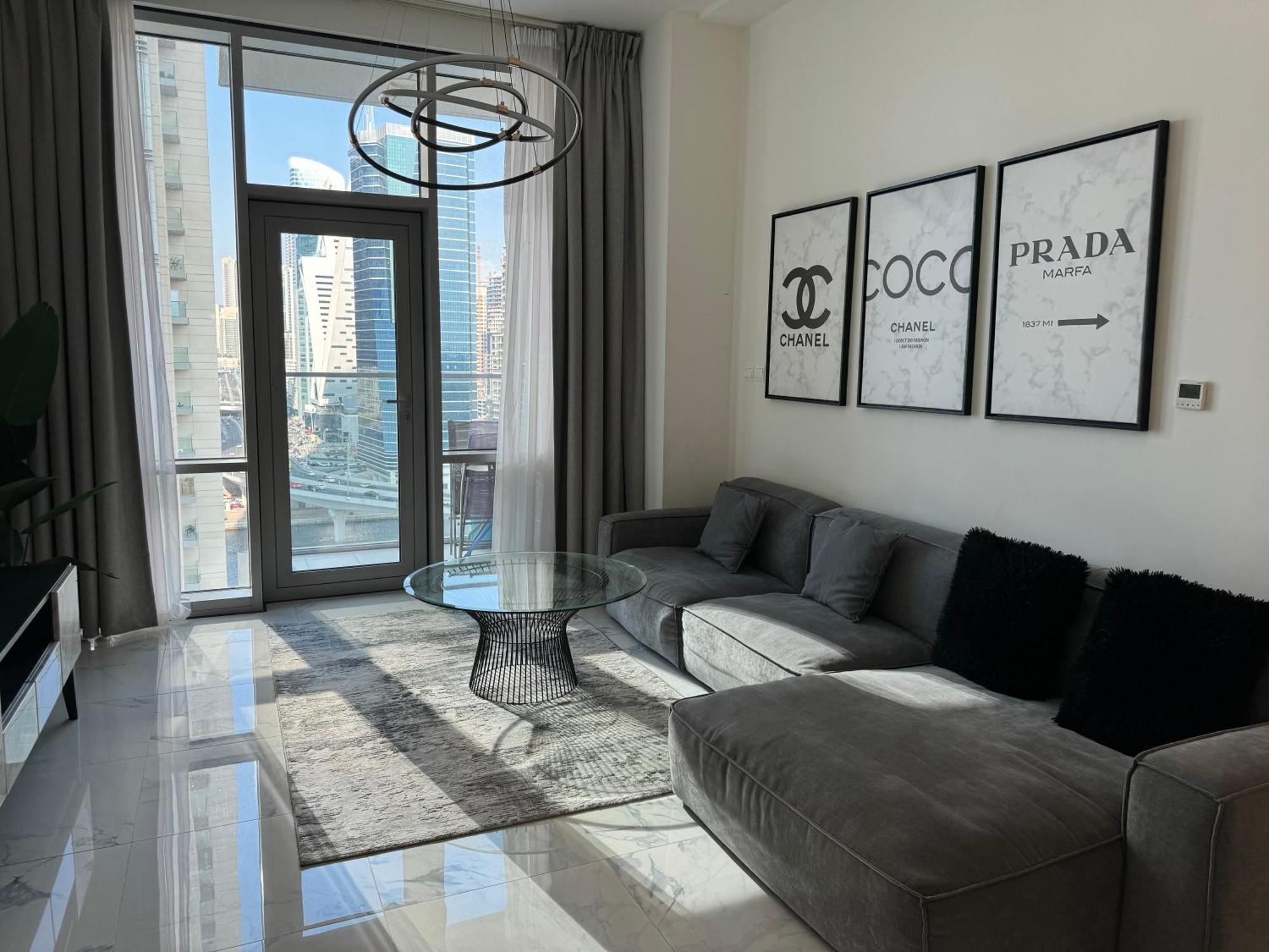 Appartamento Amna Tower With A Beautiful View And A Chic Style Dubai